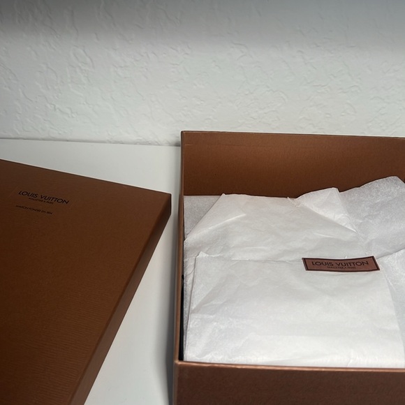 Authentic Louis Vuitton Damier Ebene Trousse Make Up Bag Pochette - Picture 9 of 9